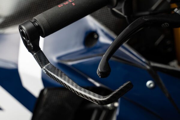 CLUTCHLEVER GUARD CARBON - Image 4