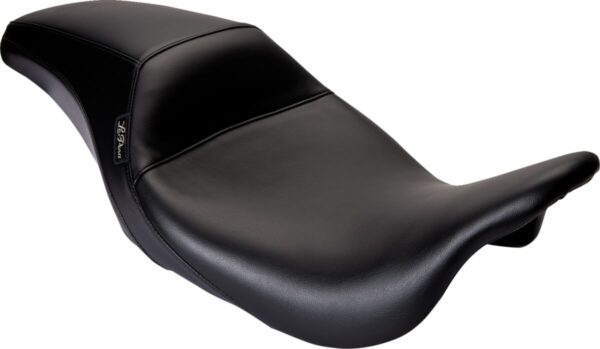 SEAT OUTCAST 08-19