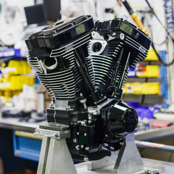 ENGINE V124 BLACK ED LB - Image 4