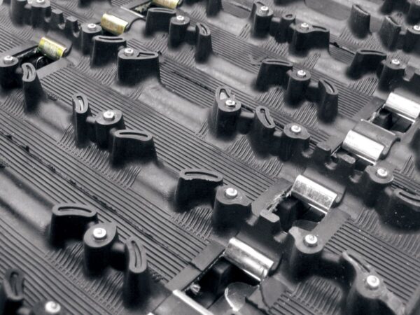 TRACK CAMO 15X121-1.063 - Image 2