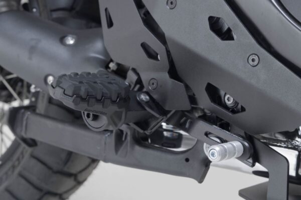 EVO FOOTREST KIT - Image 2