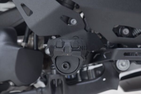 EVO FOOTREST KIT - Image 3