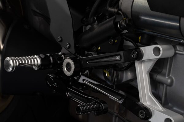 MOTO GUZZI V100 MANDELLO 2022 - Image 2