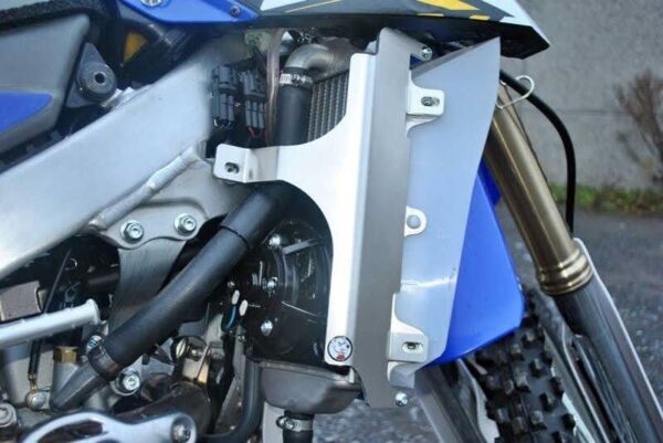 RADIATOR BRACE WRF BL - Image 2