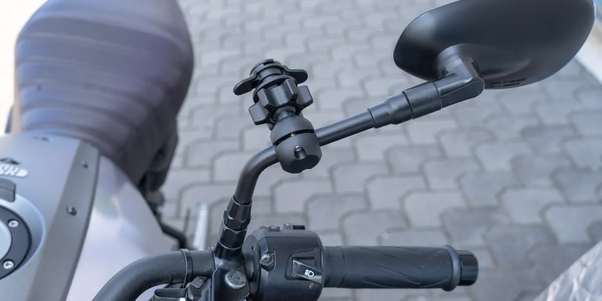 OPTILINE MIRRORPORTA CELLULARE DA SPECCHIETTO E TRAVERSINI DI MOTO E SCOOTER - immagine 4